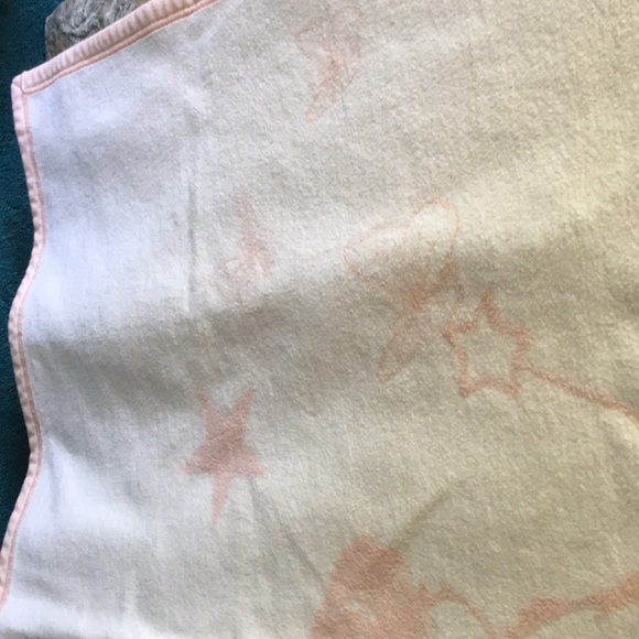 English Home Baby blanket size 45X39 inches. Firm! - Picture 3 of 15